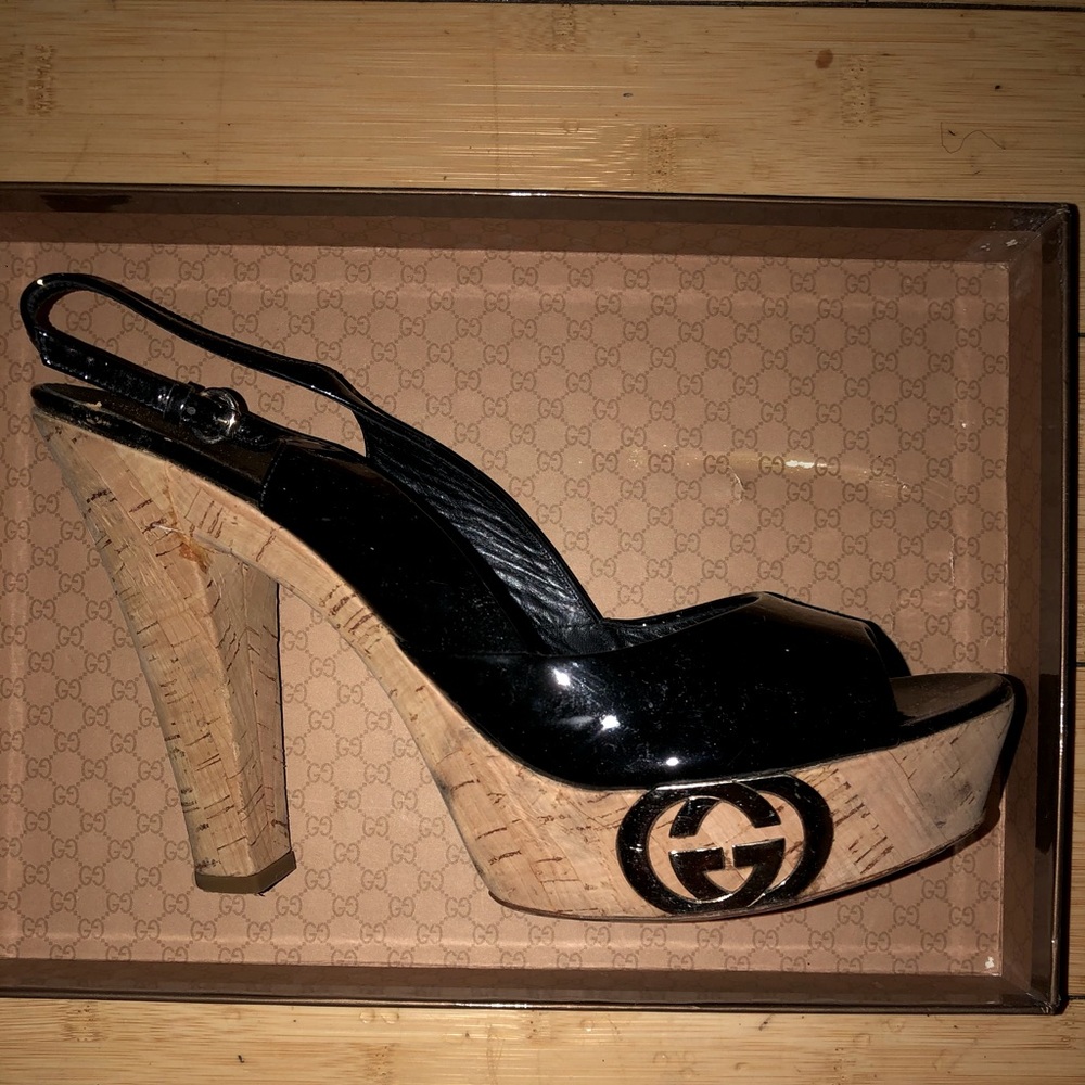 Gucci Cork Beautiful Peep Toes